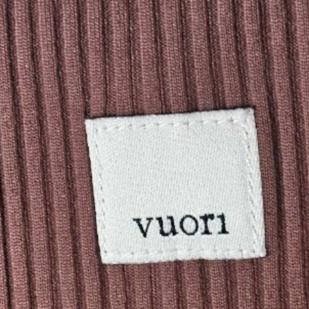 Vuori | Performance Leggings | Women's | Medium | Rust/Brown | Ribbed Waist - Picture 3 of 9
